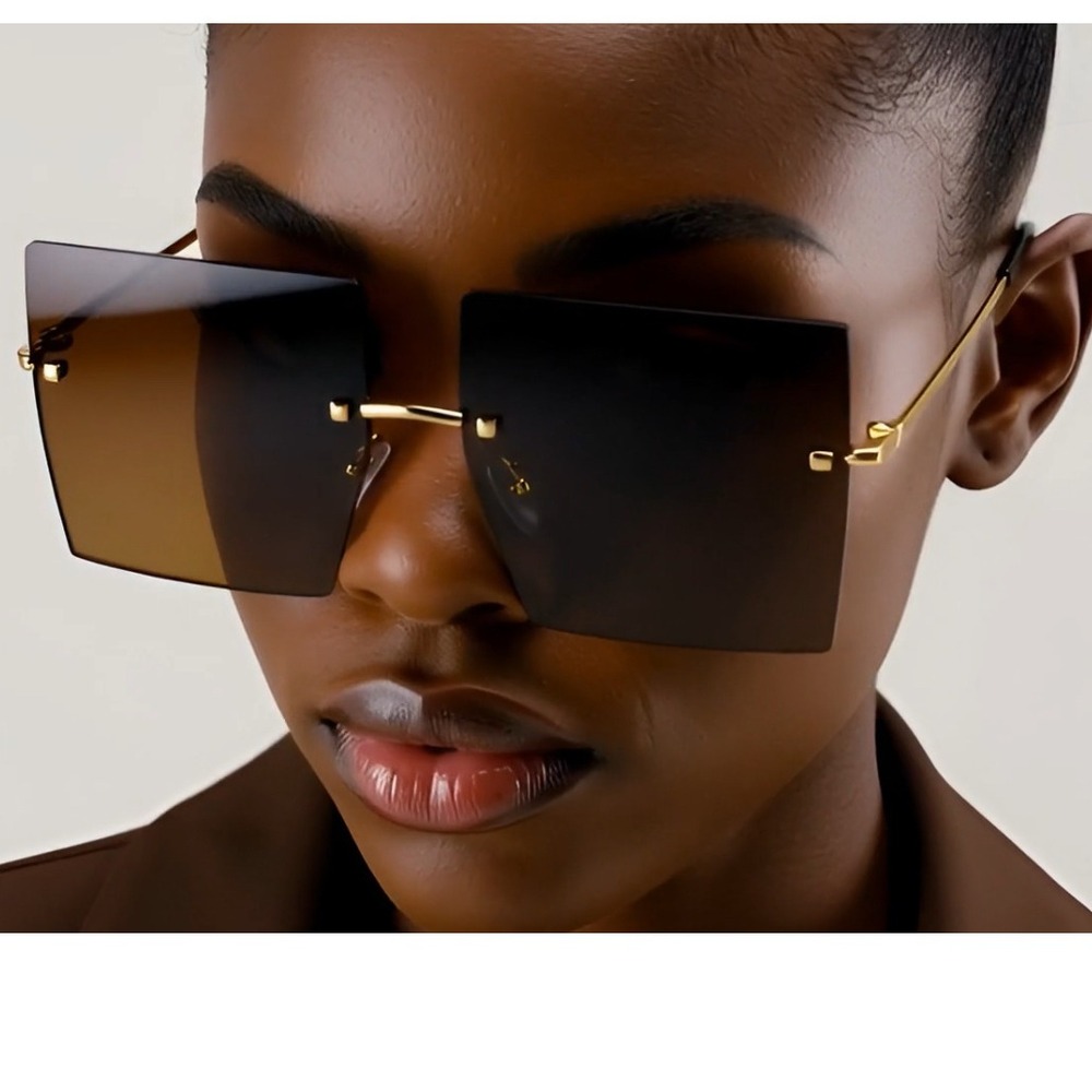 NWT Women Oversized Sunglasses Vintage Jackie O Dark Brown Lens Square Frame Hot